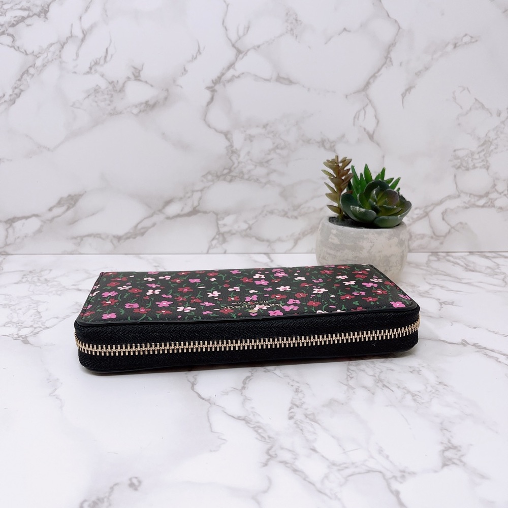 Kate Spade Schuyler Wallet - Picture 3 of 7